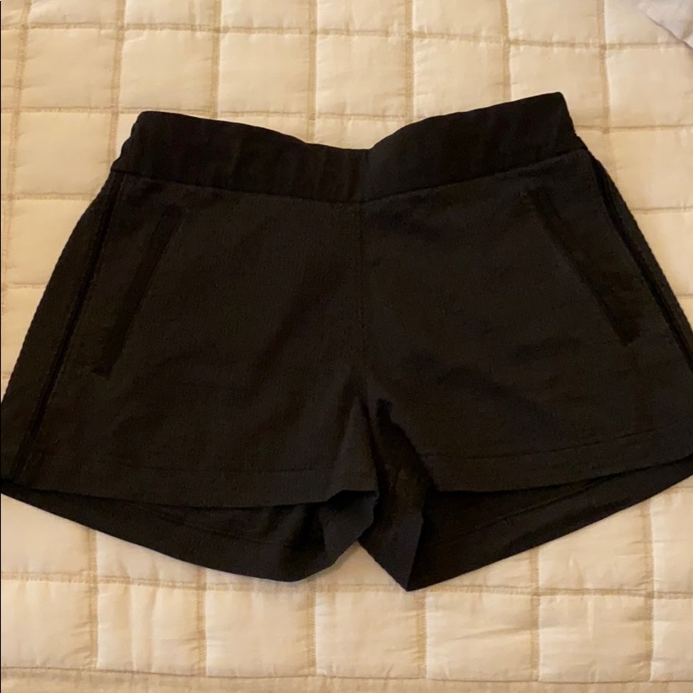 Lulu short